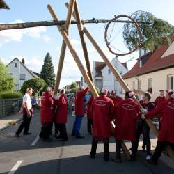 Kerb 2009 in Griesheim: Baumstellen am Donauschwabenhof