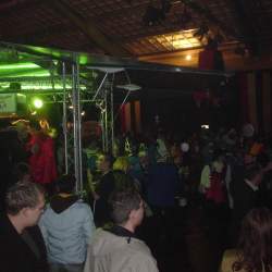 2005: 3.2.: Weiberfastnacht in der Wagenhalle Griesheim