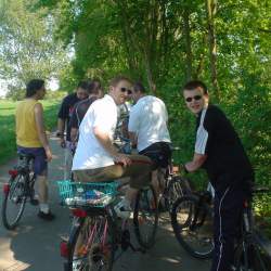2005: 1.5.: Radtour durch Griesheim