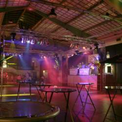 2005, 15.10.: Beachparty in der Wagenhalle Griesheim