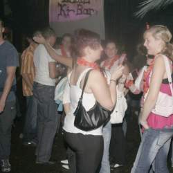 2005, 15.10.: Beachparty in der Wagenhalle Griesheim