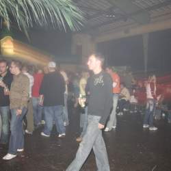 2005, 15.10.: Beachparty in der Wagenhalle Griesheim