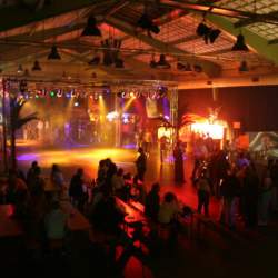 2005, 15.10.: Beachparty in der Wagenhalle Griesheim