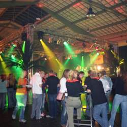 2005, 15.10.: Beachparty in der Wagenhalle Griesheim