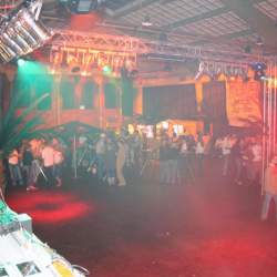 2005, 15.10.: Beachparty in der Wagenhalle Griesheim