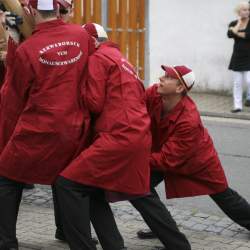 Kerb 2008 in Griesheim: Baumstellen am Donauschwabenhof