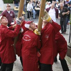 Kerb 2008 in Griesheim: Baumstellen am Donauschwabenhof