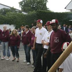 Kerb 2008 in Griesheim: Baumstellen am Donauschwabenhof