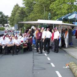 Kerb 2008 in Griesheim: Baumstellen am Donauschwabenhof